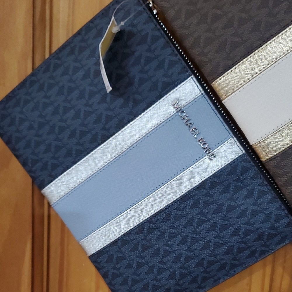 NWT Michael Kots JetSet Clutch - 3 Colors Available - Picture 4 of 10